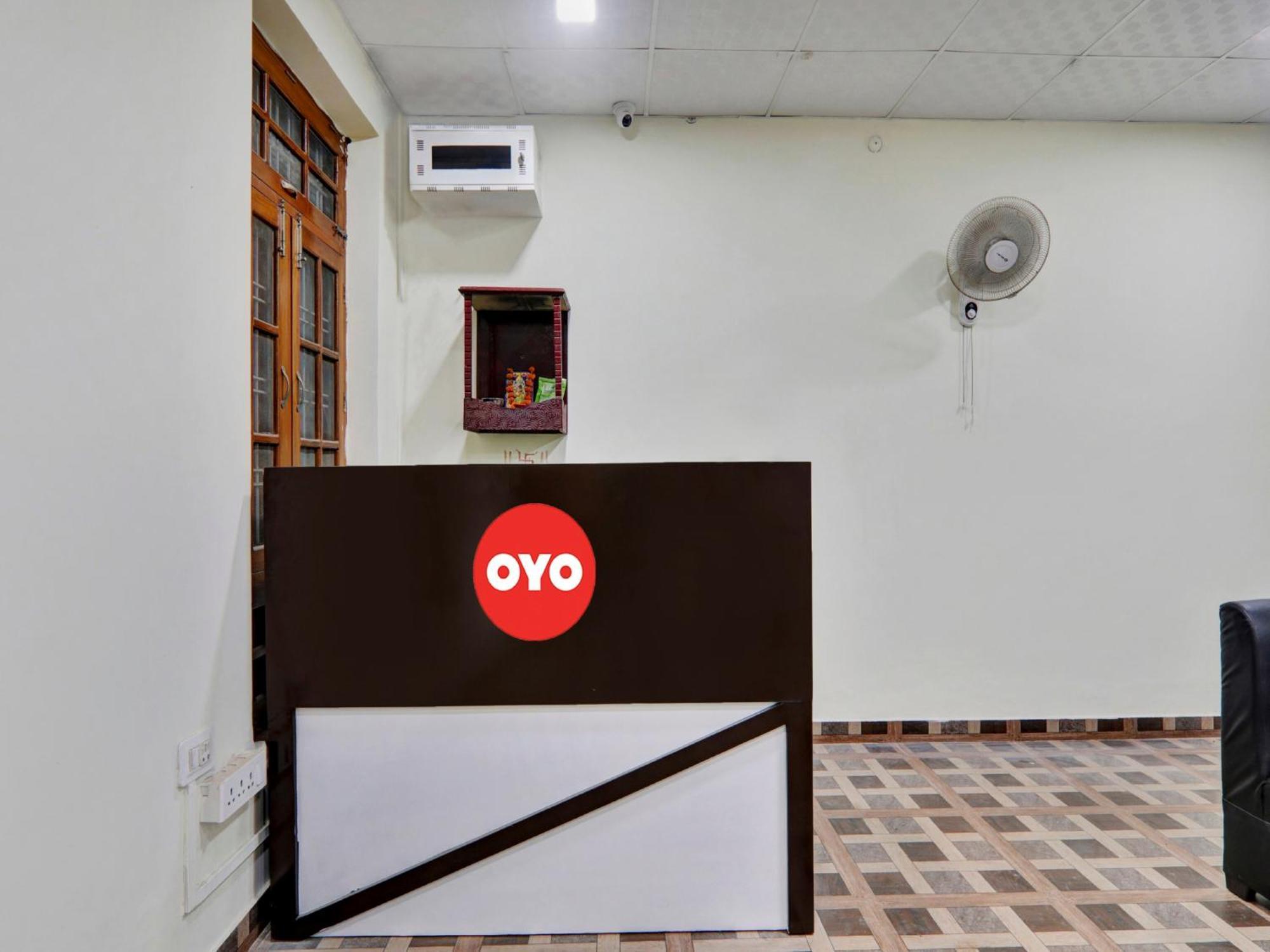 Hotel O Aradhya Galaxy Bhauli Екстер'єр фото