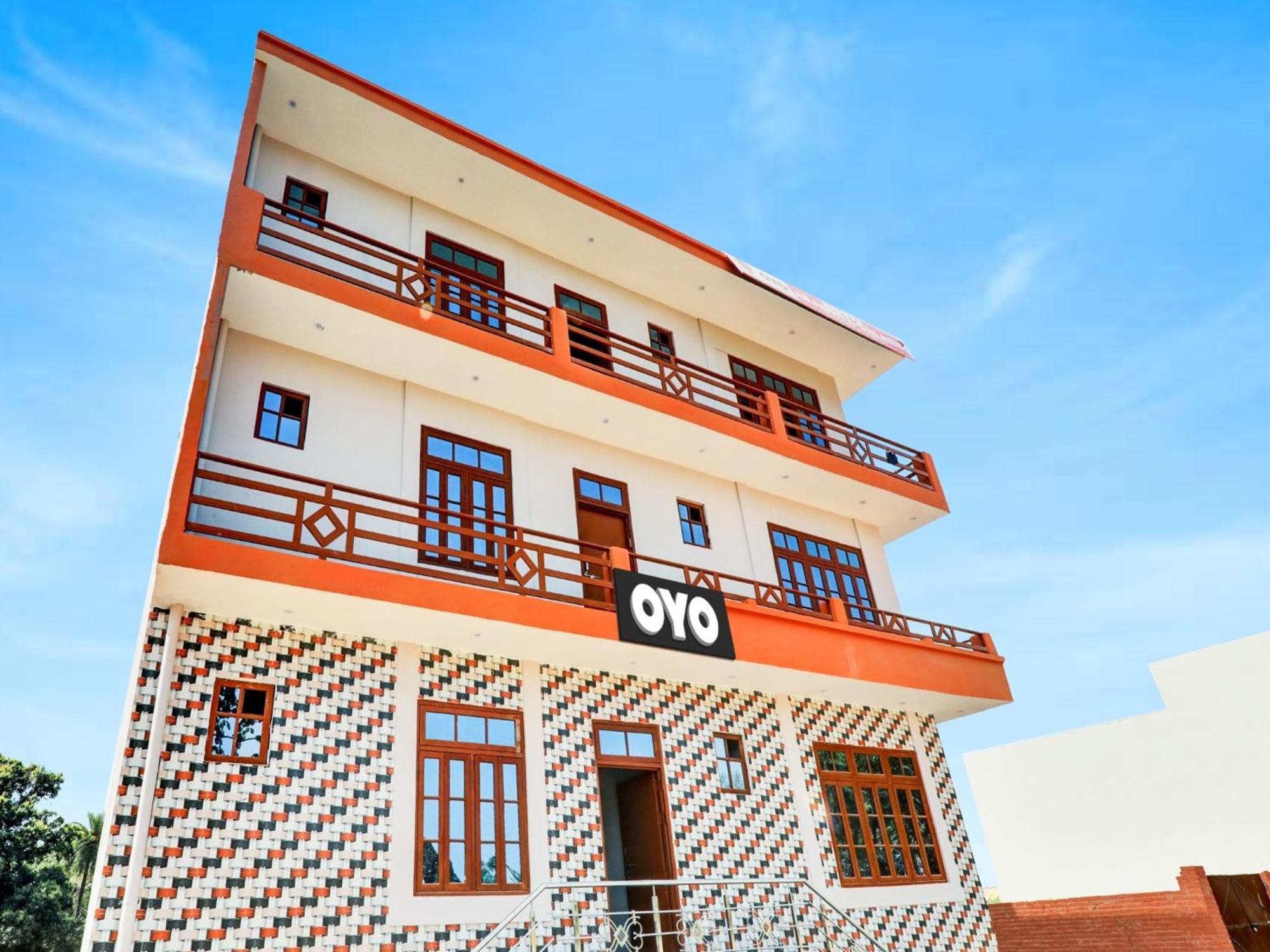 Hotel O Aradhya Galaxy Bhauli Екстер'єр фото